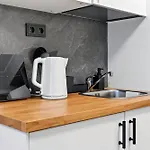 Designer Urban Retreat, Near Old Town, Wifi 100mbs, Smart Tv * Таллінн
