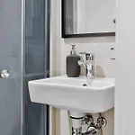 Designer Urban Retreat, Near Old Town, Wifi 100mbs, Smart Tv * Ταλίν