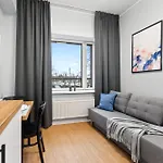 Designer Urban Retreat, Near Old Town, Wifi 100mbs, Smart Tv Ταλίν