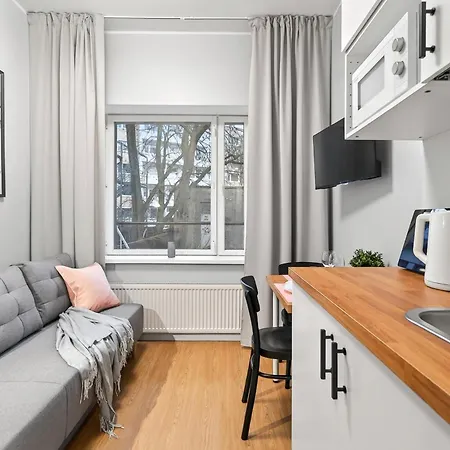 Designer Urban Retreat, Near Old Town, Wifi 100mbs, Smart Tv Appartamento Reval