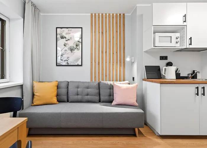 Designer Urban Retreat, Near Old Town, Wifi 100mbs, Smart Tv Апартаменты