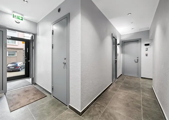 Designer Urban Retreat, Near Old Town, Wifi 100mbs, Smart Tv Таллин