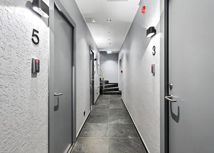 Апартаменты Designer Urban Retreat, Near Old Town, Wifi 100mbs, Smart Tv Таллин