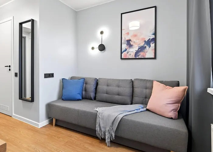 Designer Urban Retreat, Near Old Town, Wifi 100mbs, Smart Tv アパート *