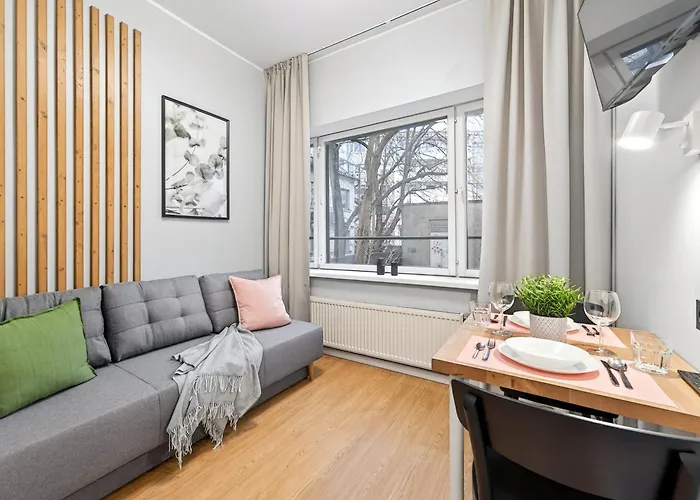 アパート Designer Urban Retreat, Near Old Town, Wifi 100mbs, Smart Tv *