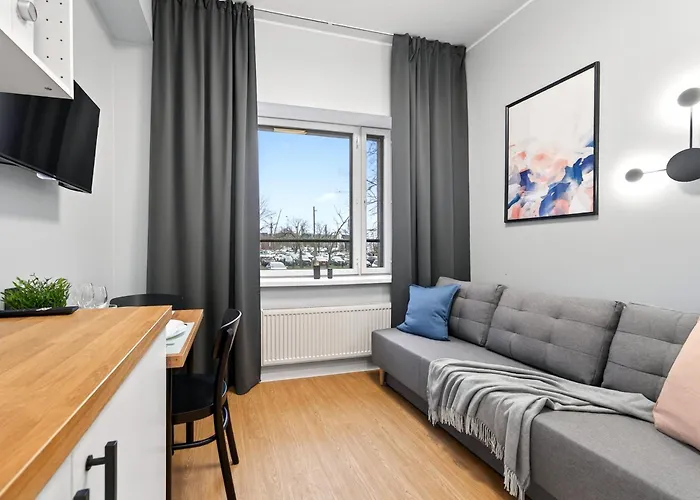 Designer Urban Retreat, Near Old Town, Wifi 100mbs, Smart Tv タリン